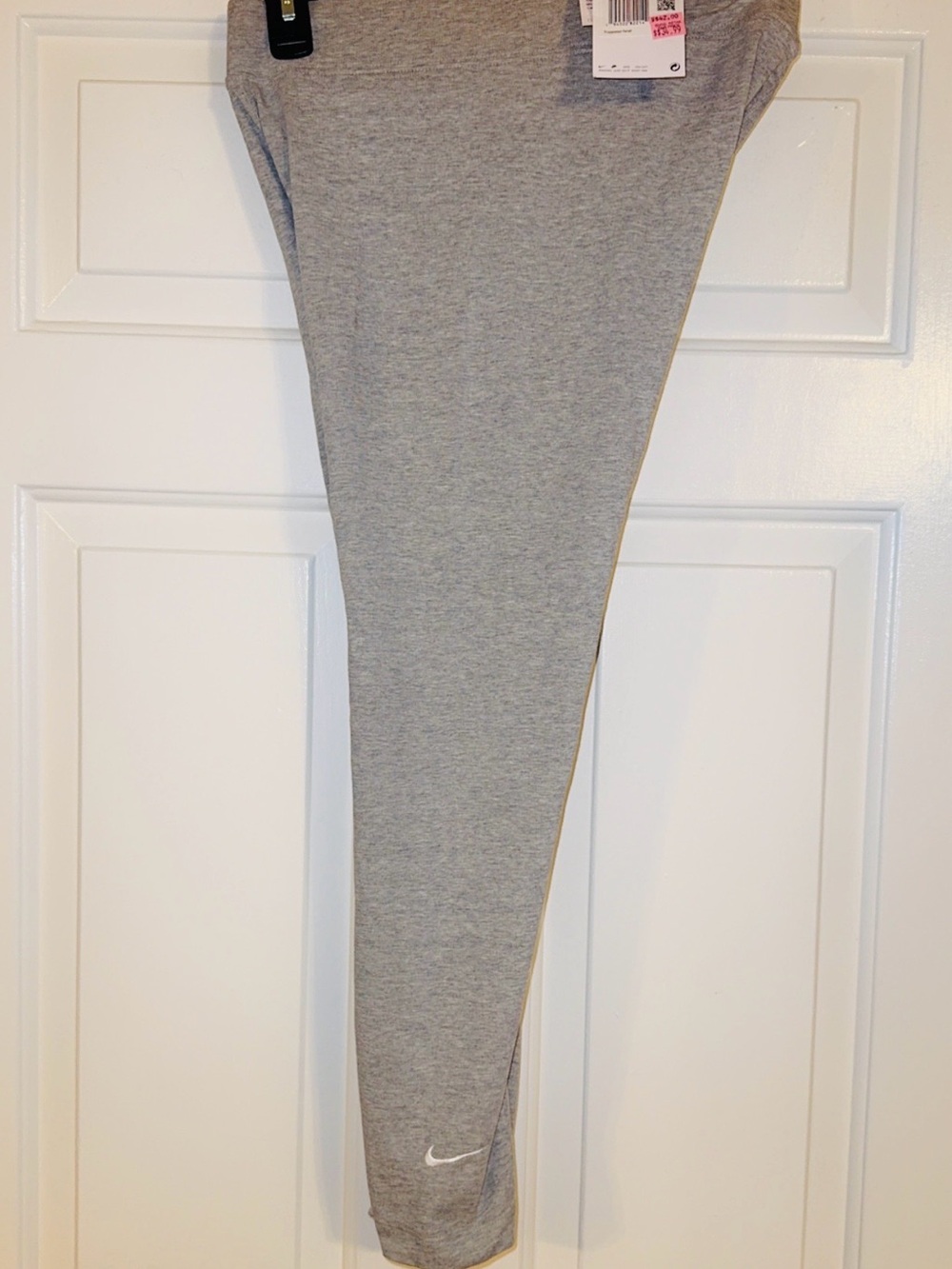 Nike Sportswear Essential Women's 7/8 Mid-Rise Leggings